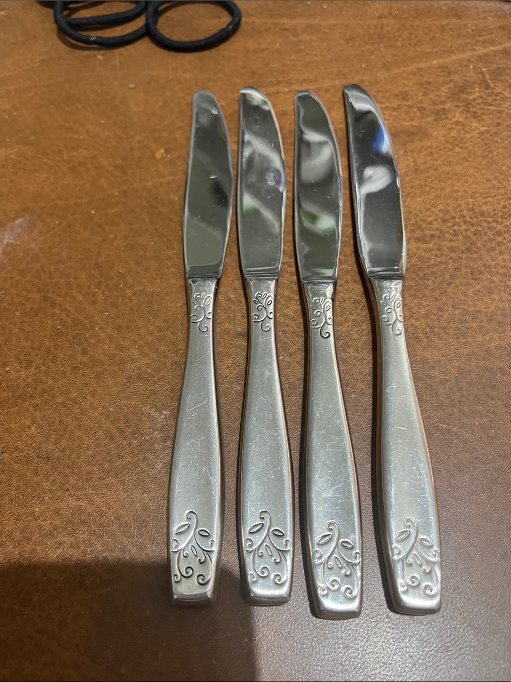 Dinner knives